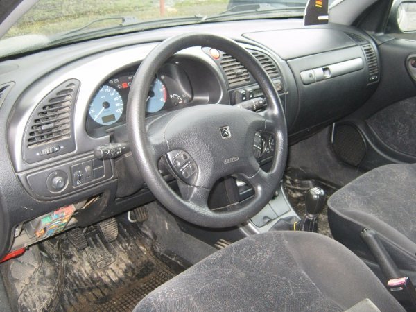 Волинянин купив у Івано-Франківську автомобіль із фальшивими номерами. ФОТО