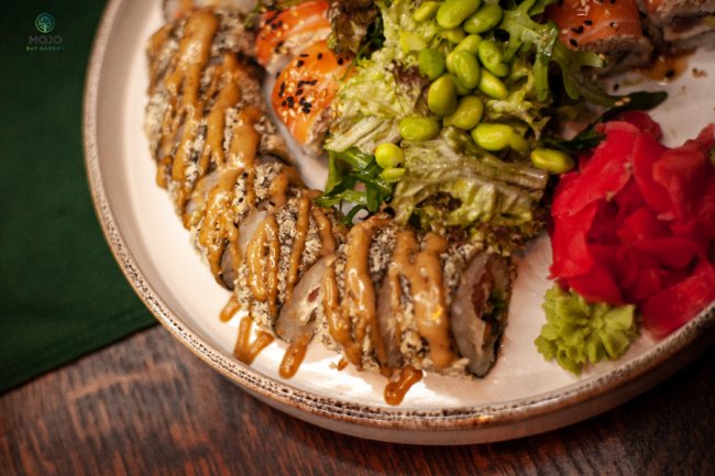 У «MOJO» – нове суші-меню*