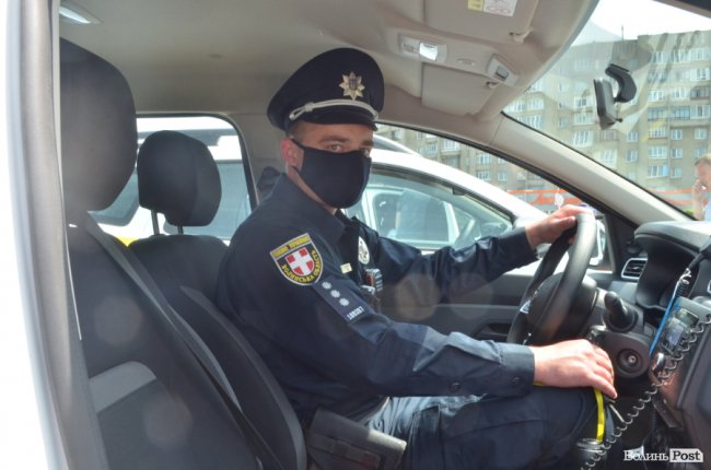 Волинські «шерифи» отримали 25 службових позашляховиків. ФОТО
