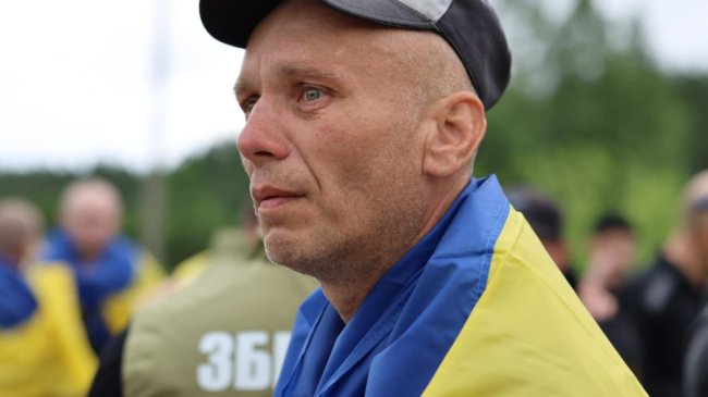 Два роки полону: Україна повернула додому ще одну групу важкохворих і поранених захисників