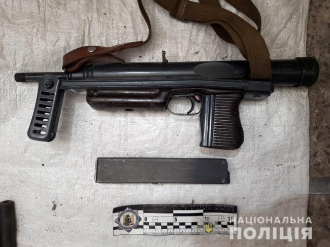 У 55-річного волинянина вилучили арсенал зброї та боєприпасів