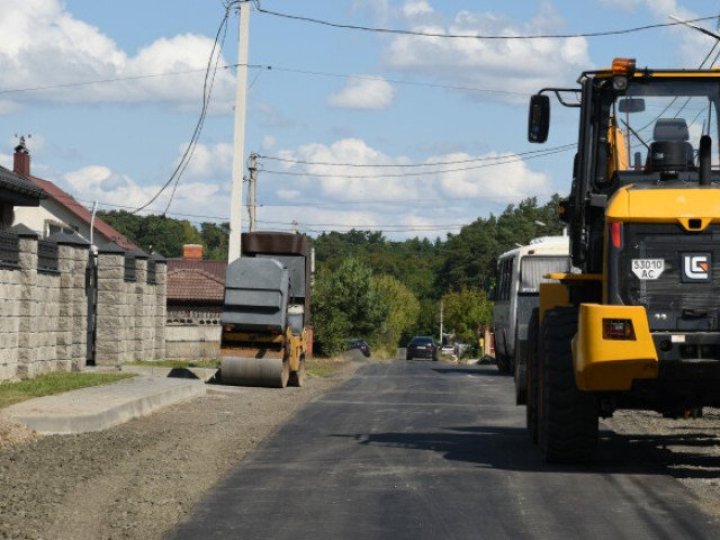 У селах Луцької громади ремонтуватимуть дороги: перелік