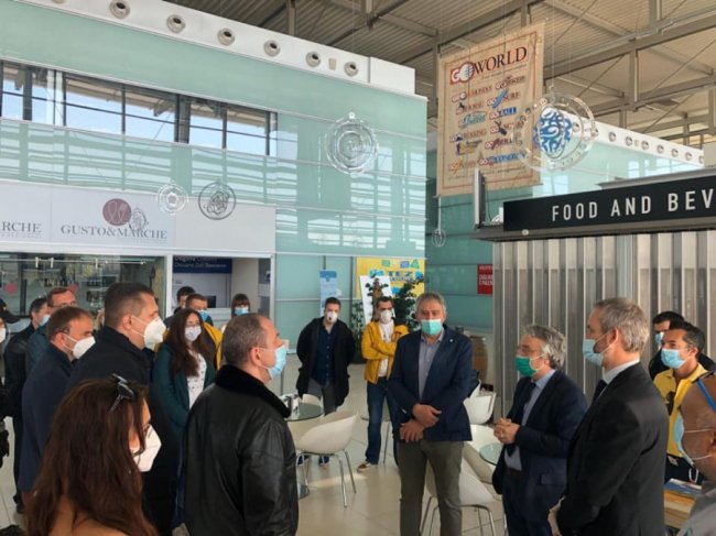 Допомагали у боротьбі з Covid-19: з Італії повертаються українські лікарі, серед яких – троє волинян. ФОТО