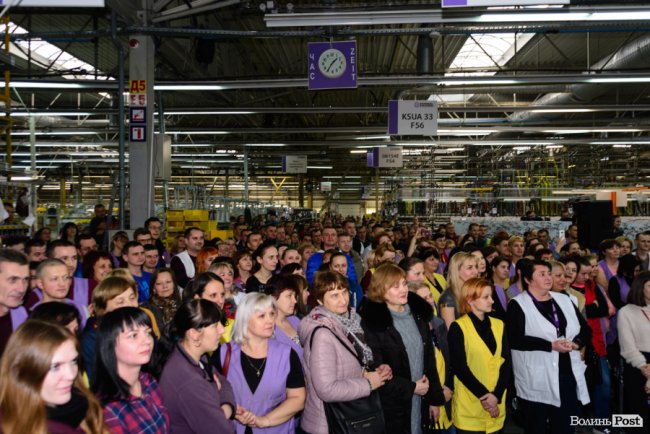 Нагорода – для найкращих: на заводі «Кромберг енд Шуберт» влаштували грандіозне вручення «Оскарів». ФОТО