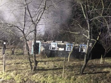 На Волині горів будинок. ФОТО 