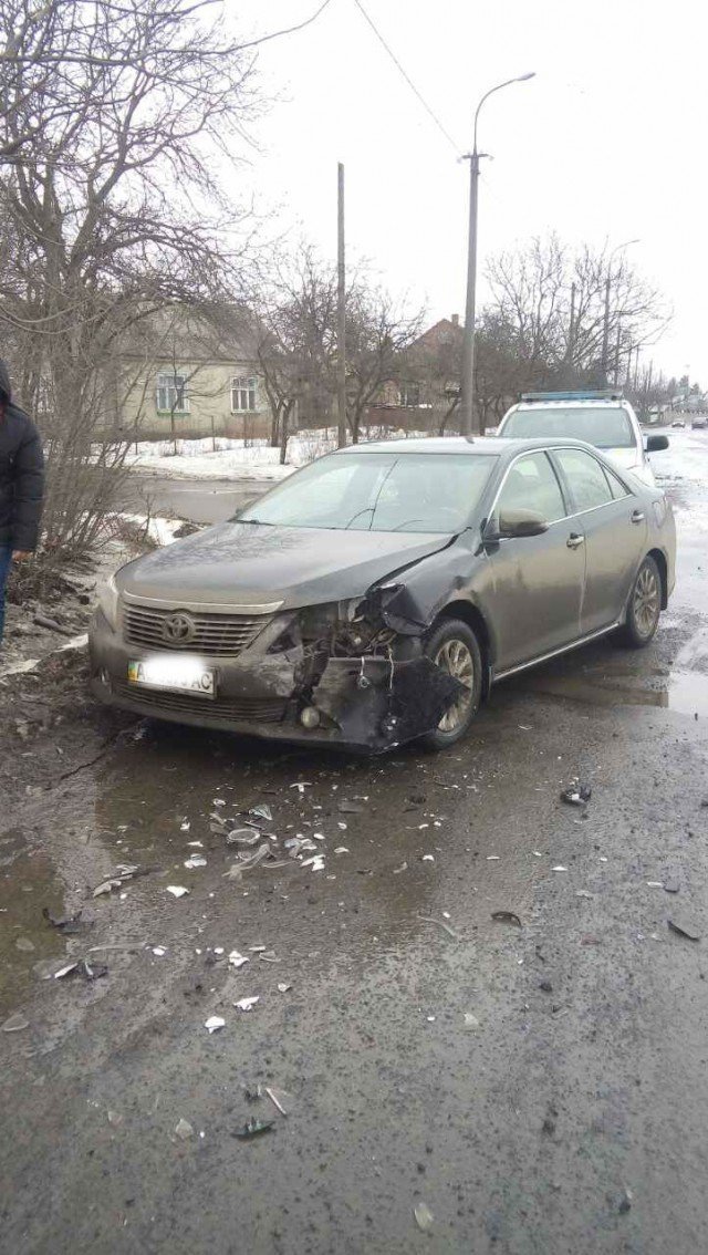 Аварія у Луцьку: зіштовхнулись дві іномарки