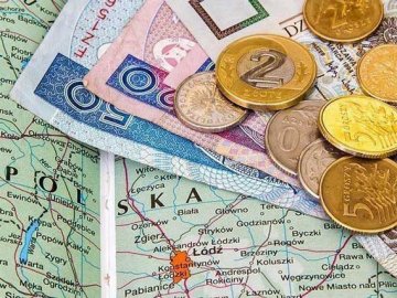 Зарплати українців у Польщі: де і кому платили найбільше в 2019 році