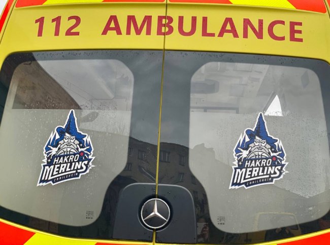 Німці передали Нововолинську пожежні автомобілі і швидку