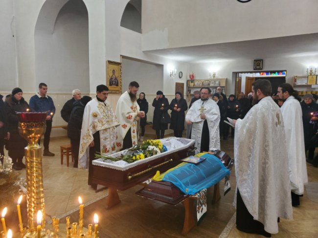 Поховали воїна з Волині Олександра Брисюка, який поліг на Харківщині