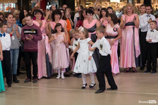 Свято з душею: у Луцьку відбувся «Осінній бал». ФОТО