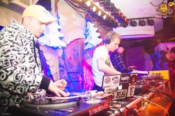 Вечір «цікавих проектів» у луцькому клубі. ФОТО