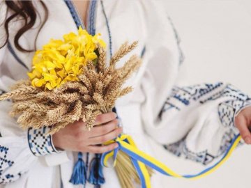 Курси флористики, благодійні фотосесія та ярмарок: добрі новини від ВолиньPost за 15 березня