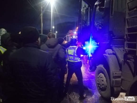 Сиротинська заявляє в поліцію про тілесні ушкодження: ситуація на ринку станом на 18:45. ФОТО