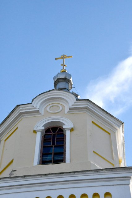 Єпископ Нафанаїл очолив святкове богослужіння у Луцьку. ФОТО