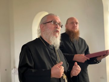 У волинські села приїхав священник з Кіпру