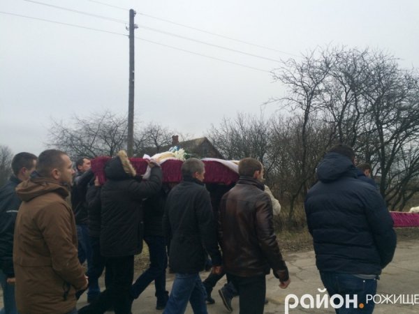 Поховали військового з 14-ї бригади Віктора Юхимчука