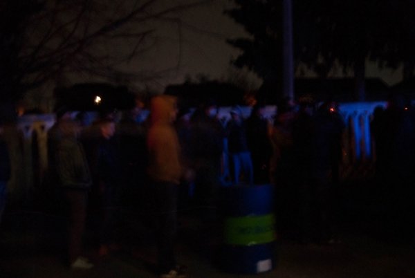 Фото нічного бунту в Луцьку