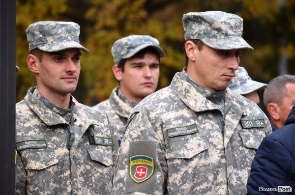 У Луцьку вшанували загиблих солдатів. ФОТО