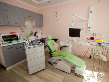 Як обрати стоматолога в Луцьку і не помилитися*