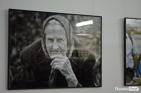 У Луцьку – фотовиставка газети «День»