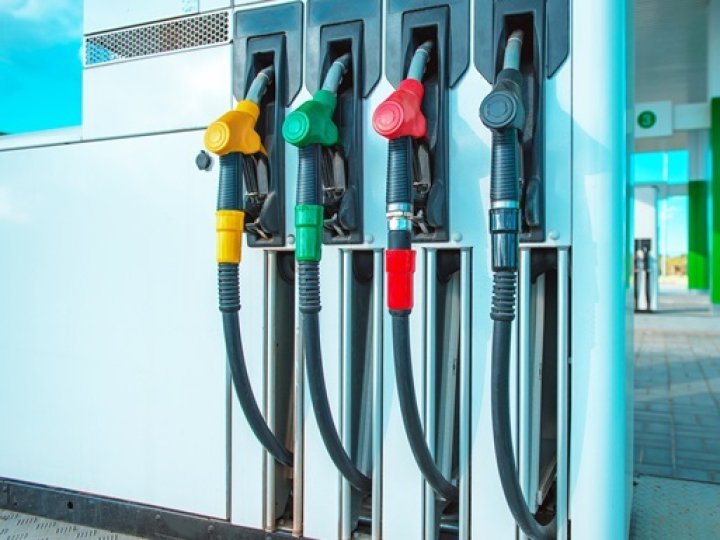 АЗС в Україні вводять ліміт на продаж дизеля - ЗМІ