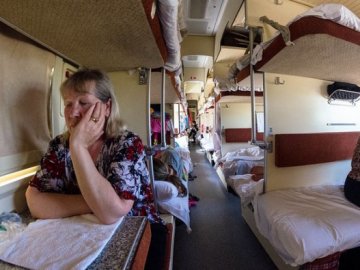 У потязі «Херсон-Львів» на пасажирку ледь не впала верхня полиця