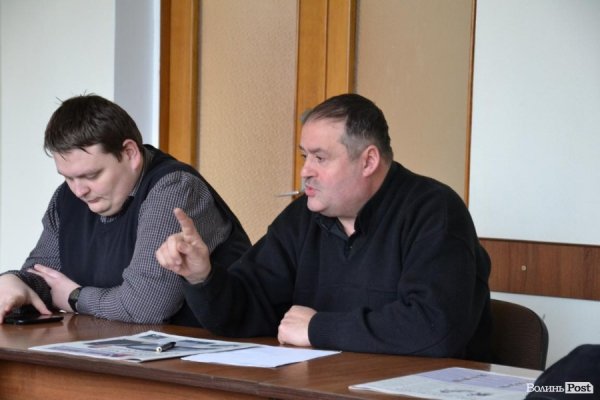 В СНУ вирішили, що політологія, економіка та право на міжфаці непотрібні, громадськість - проти. ФОТО