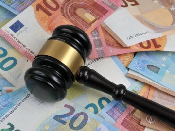 Штрафи за порушення комендантської години можуть сягнути 17 тисяч