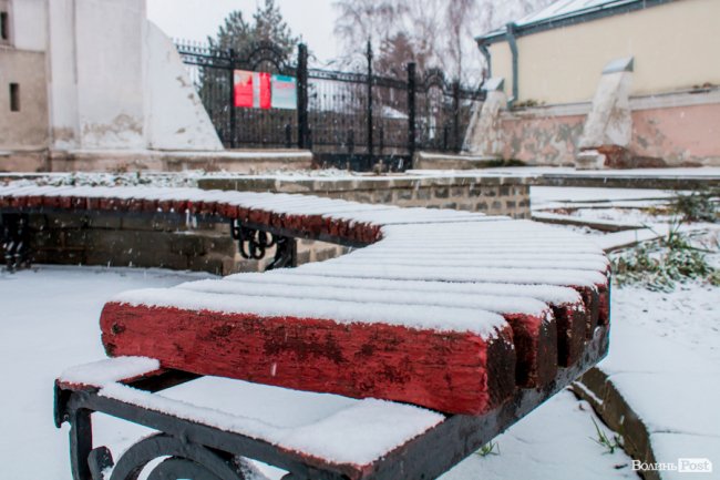 Засніжений Луцьк. ФОТОРЕПОРТАЖ