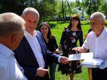 День у режимі нон-стоп: як Савченко «інспектував» район на Волині. ФОТОРЕПОРТАЖ