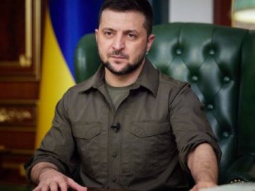 Світ не дасть Путіну застосувати ядерну зброю, але є ризики, – Зеленський 