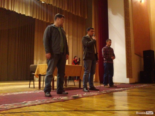 Лучанам розповіли, чого чекати від «Правого сектора»