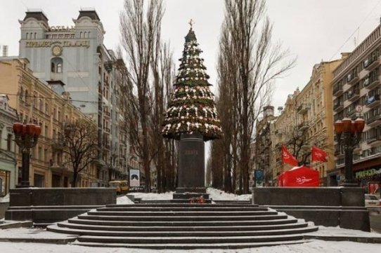 Повалення пам'ятника Леніну: інтернет-приколи