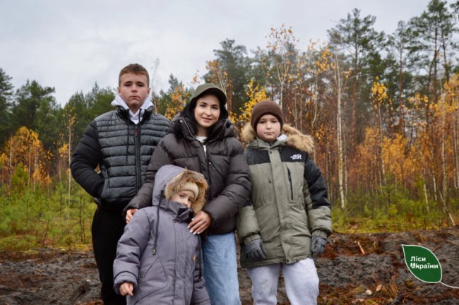 На Волині посадили ліс на честь воїна-лісівника. ФОТО