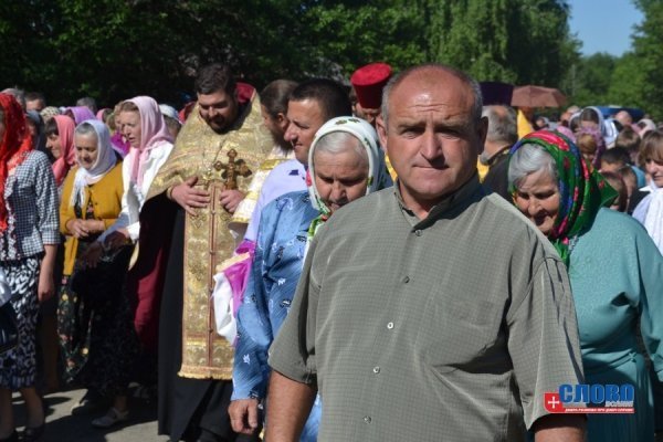 Сотні прочан з'їхалися на Волинь до чудотворної ікони. ФОТО. ВІДЕО