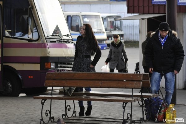 Луцька автостанція. БУДНІ МІСТА 