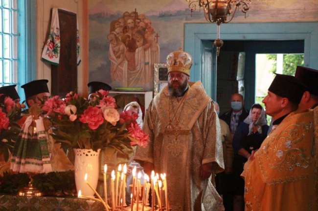 Митрополит Михаїл вперше відвідав волинське село. ФОТО