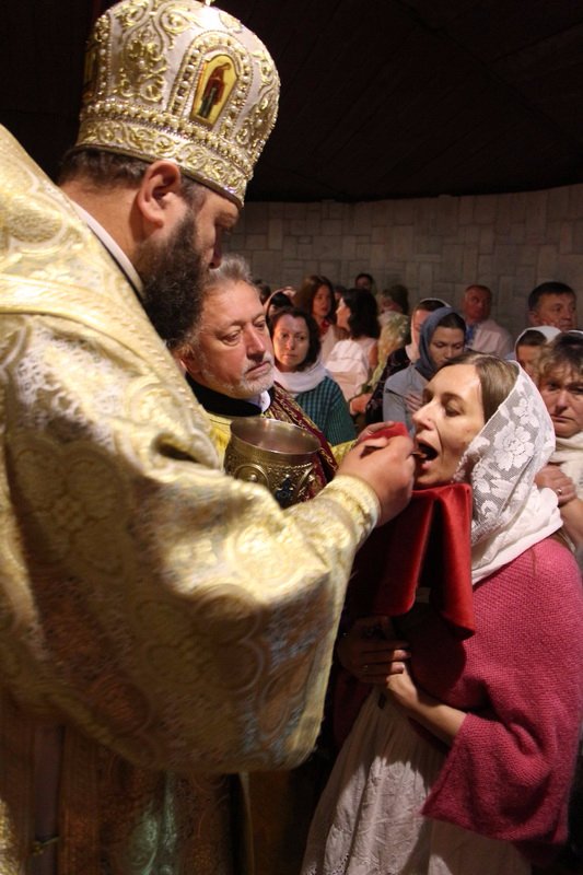 У храмі в Луцькому замку відновлять регулярні служби