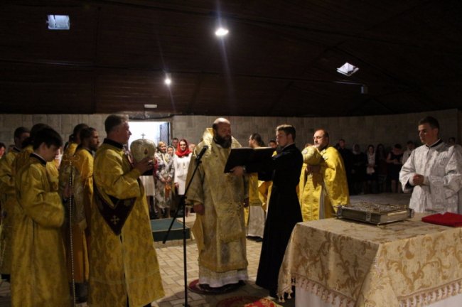 У храмі в Луцькому замку відновлять регулярні служби