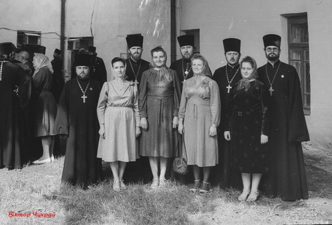 Яблуку ніде впасти: як у Луцьку відзначали тисячоліття хрещення Русі. РЕТРОФОТО 