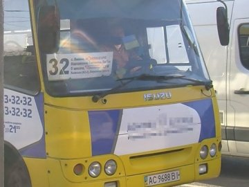 Стало відомо, чому луцькі перевізники не хочуть пускати маршрутки по Шопена. ВІДЕО