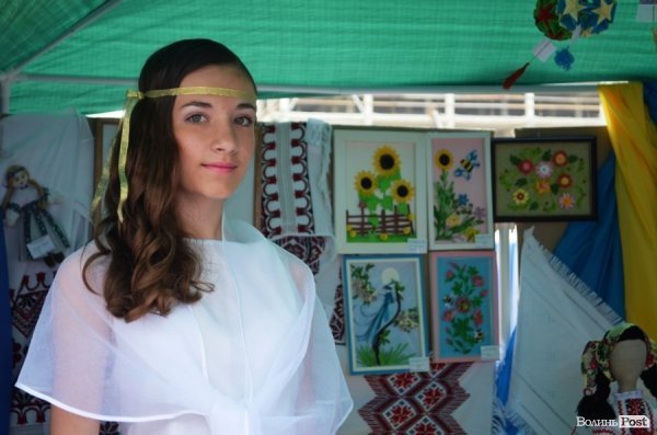 У центрі Луцька - фестиваль творчості дітей. ФОТО