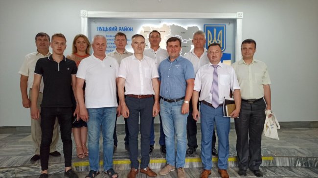 У Луцькій райраді переймали досвід управління майном та фінансами представники Рівненщини