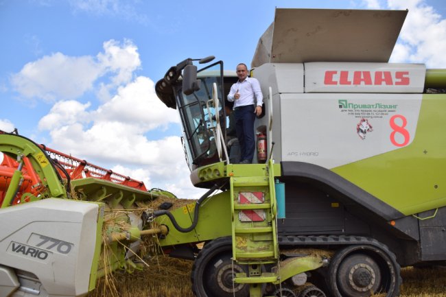 Комбайни з кондиціонерами, європейська зарплата і тонни продукції: як працює ТзОВ «Городище»