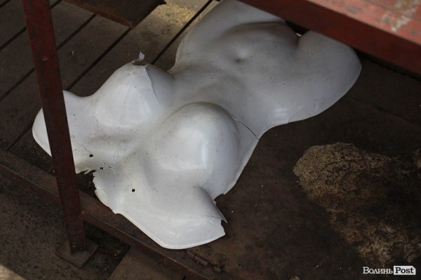 Старий ринок Луцька бунтує: хочуть працювати на День міста. ФОТО 