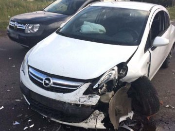 На трасі Устилуг-Луцьк-Рівне – подвійна аварія з потерпілими. ФОТО