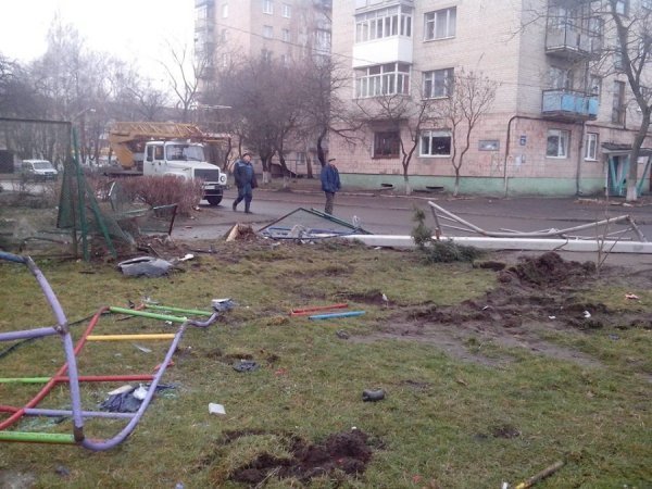 У Луцьку «Toyota» влетіла в дитсадок. ФОТО