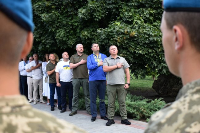 Над Волинню урочисто підняли синьо-жовтий стяг. ФОТО 