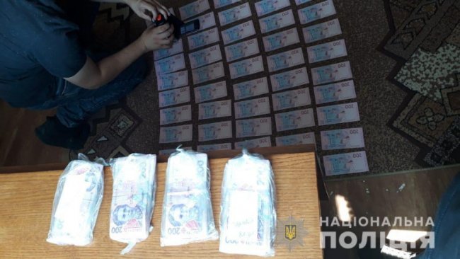 У Сумах наркотичний мак продавали під виглядом звичайного