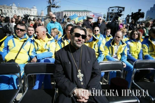 З’їзд «Батьківщини»: Саакашвілі, бабусі та «висока» Тимошенко. ФОТО